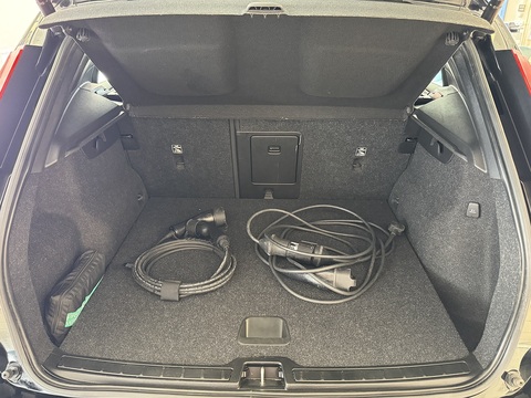 1.5h T4 Recharge 10.7kWh Core SUV 5dr Petrol Plug-in Hybrid Auto Euro 6 (s/s) (211 ps)