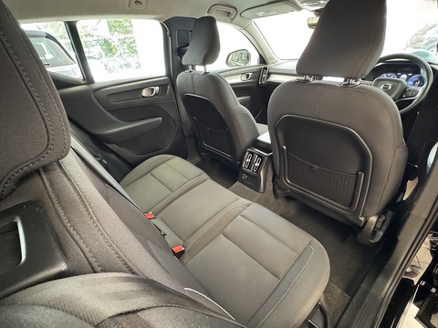 1.5h T4 Recharge 10.7kWh Core SUV 5dr Petrol Plug-in Hybrid Auto Euro 6 (s/s) (211 ps)