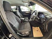 Volvo XC40 h T4 Core 