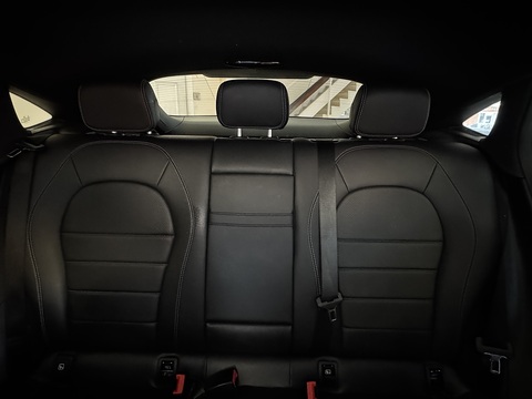 2.0 GLC250 AMG Line (Premium) Coupe 5dr Petrol G-Tronic+ 4MATIC Euro 6 (s/s) (211 ps)
