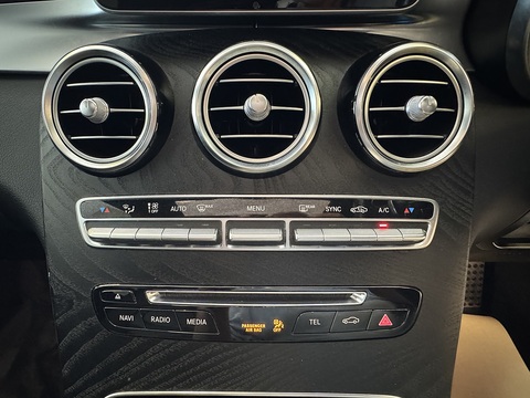 2.0 GLC250 AMG Line (Premium) Coupe 5dr Petrol G-Tronic+ 4MATIC Euro 6 (s/s) (211 ps)