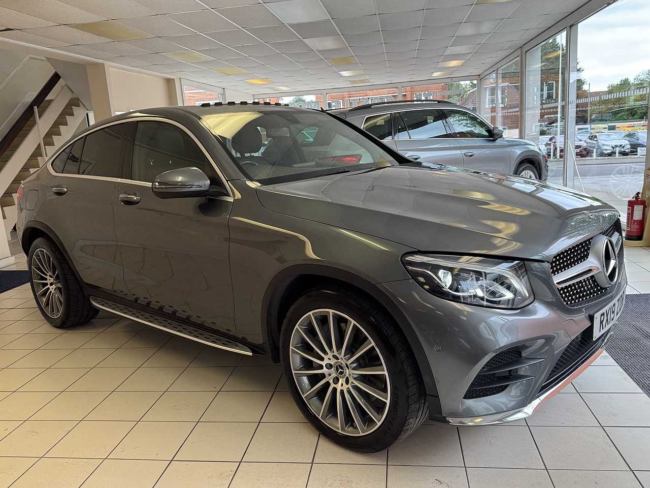 Mercedes-Benz 2.0 GLC250 AMG Line (Premium) Coupe 5dr Petrol G-Tronic+ 4MATIC Euro 6 (s/s) (211 ps)