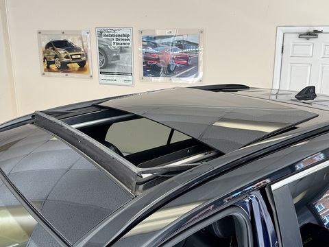 2.5 VVT-h Dynamic SUV 5dr Petrol Hybrid CVT Euro 6 (s/s) (218 ps)