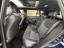 Toyota RAV4 VVT-h Dynamic 