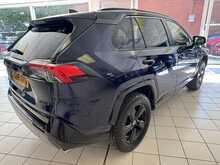 Toyota RAV4 VVT-h Dynamic 