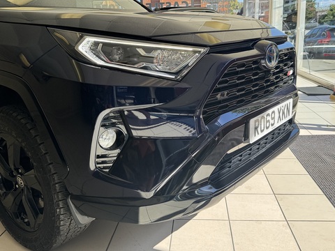 2.5 VVT-h Dynamic SUV 5dr Petrol Hybrid CVT Euro 6 (s/s) (218 ps)