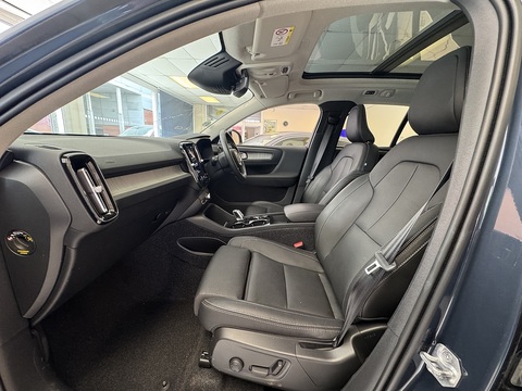 1.5h T5 Twin Engine Recharge 10.7kWh Inscription Pro SUV 5dr Petrol Plug-in Hybrid Auto Euro 6 (s/s) (262 ps)