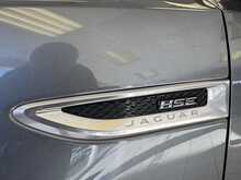 Jaguar E-PACE P200 R-Dynamic HSE 
