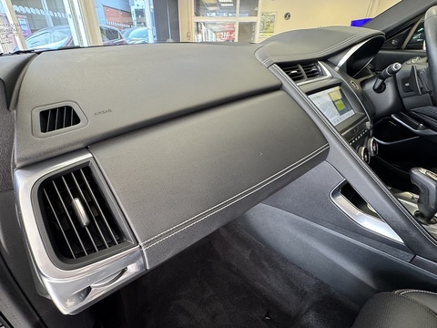 2.0 P200 R-Dynamic HSE SUV 5dr Petrol Auto AWD Euro 6 (s/s) (200 ps)