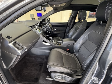 2.0 P200 R-Dynamic HSE SUV 5dr Petrol Auto AWD Euro 6 (s/s) (200 ps)