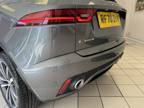 2.0 P200 R-Dynamic HSE SUV 5dr Petrol Auto AWD Euro 6 (s/s) (200 ps)