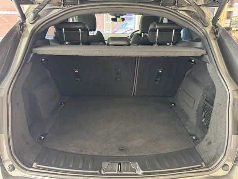 2.0 P200 R-Dynamic HSE SUV 5dr Petrol Auto AWD Euro 6 (s/s) (200 ps)