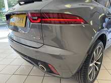 Jaguar E-PACE P200 R-Dynamic HSE 