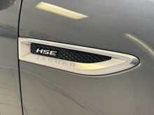 Jaguar E-PACE P200 R-Dynamic HSE 