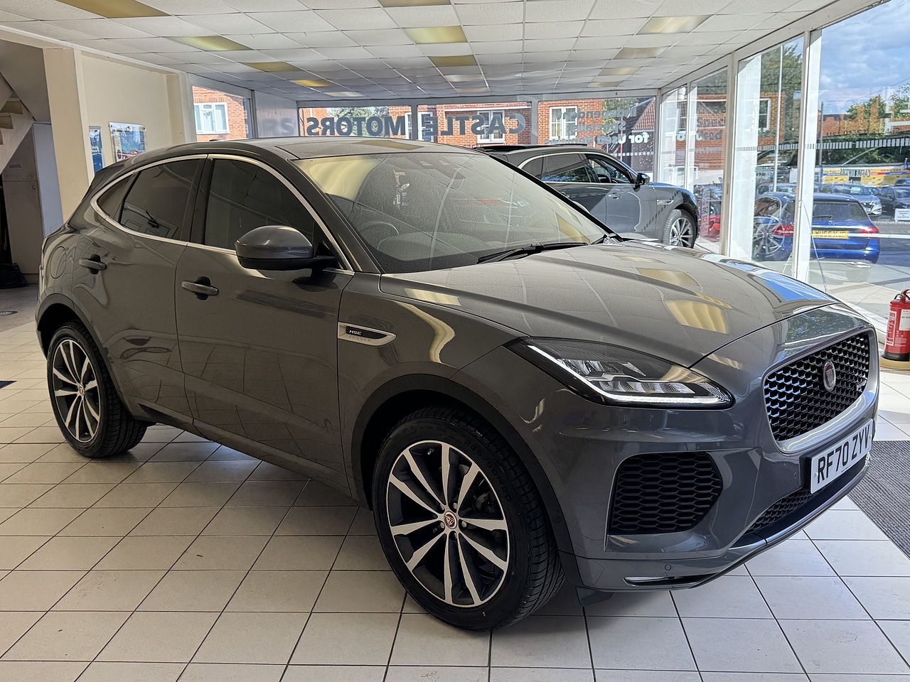 Jaguar 2.0 P200 R-Dynamic HSE SUV 5dr Petrol Auto AWD Euro 6 (s/s) (200 ps)