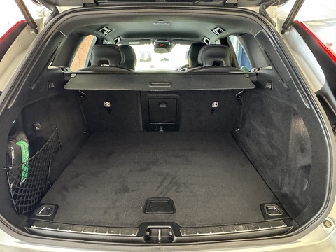 2.0 B5 MHEV R-Design SUV 5dr Petrol Hybrid Auto Euro 6 (s/s) (250 ps)