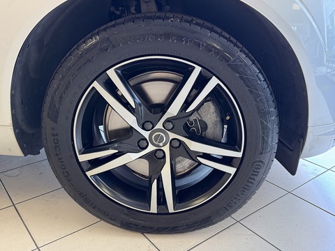 2.0 B5 MHEV R-Design SUV 5dr Petrol Hybrid Auto Euro 6 (s/s) (250 ps)
