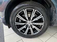 Volvo XC60 B5 MHEV Inscription 
