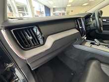 Volvo XC60 B5 MHEV Inscription 
