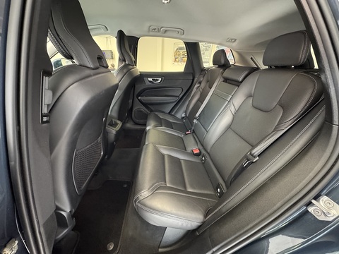 2.0 B5 MHEV Inscription SUV 5dr Petrol Hybrid Auto AWD Euro 6 (s/s) (250 ps)