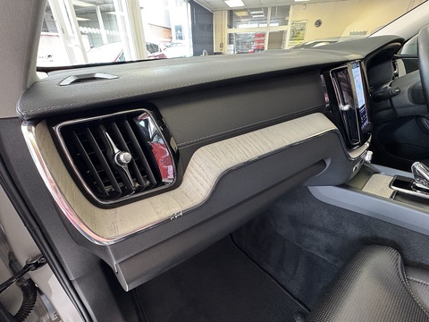 2.0 B4 MHEV Inscription SUV 5dr Diesel Hybrid Auto AWD Euro 6 (s/s) (197 ps)