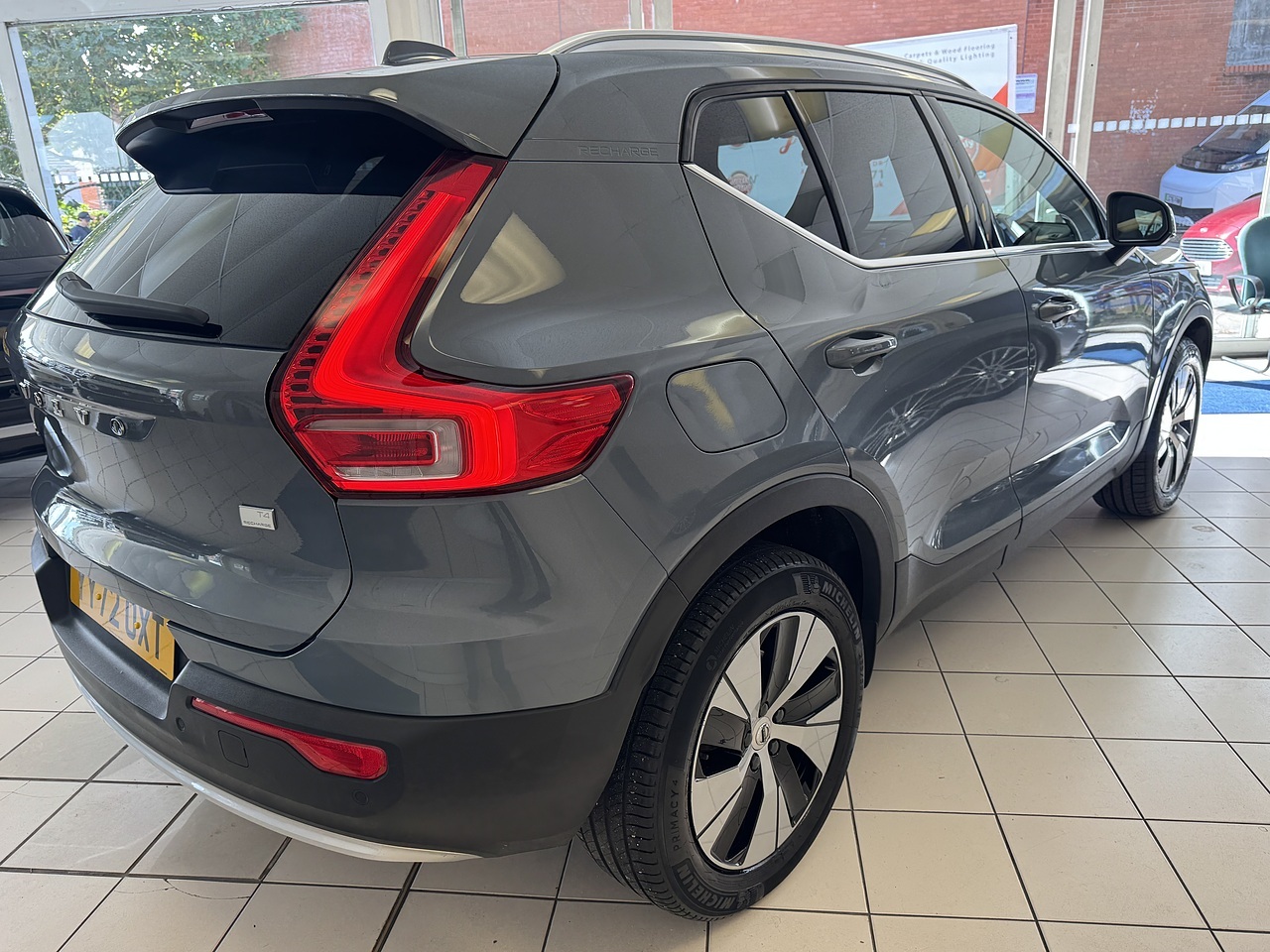 2023 Volvo XC40