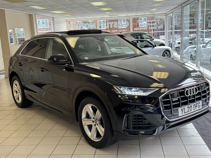 2022 Audi Q8