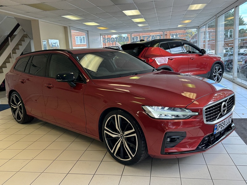 2022 Volvo V60