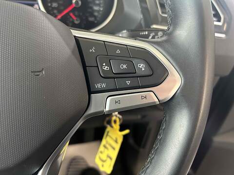 Volkswagen Tiguan TSI Life - U10008