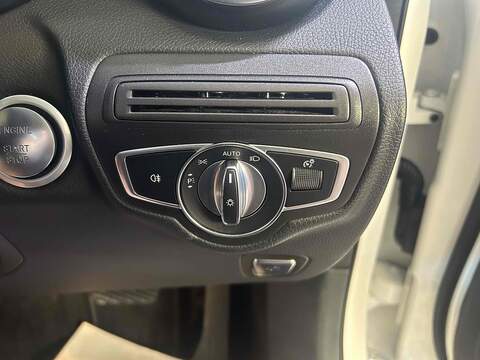 Mercedes-Benz GLC 2.1 GLC220d Urban Edition SUV 5dr Diesel G-Tronic+ 4MATIC Euro 6 (s/s) (170 ps) - U10017