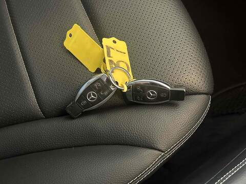 Mercedes-Benz GLC 2.1 GLC220d Urban Edition SUV 5dr Diesel G-Tronic+ 4MATIC Euro 6 (s/s) (170 ps) - U10017