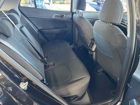 Kia Sportage 1.6 T-GDi 2 SUV 5dr Petrol Manual Euro 6 (s/s) (148 bhp) - U10127