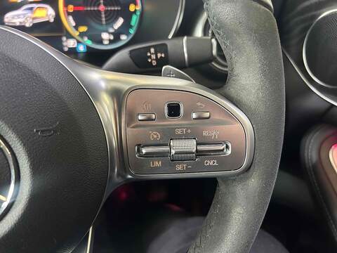 Mercedes-Benz C Class 2.0 C300de 13.5kWh AMG Line Edition (Premium) Estate 5dr Diesel Plug-in Hybrid G-Tronic+ Euro 6 - U10193