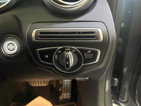 Mercedes-Benz C Class 2.0 C300de 13.5kWh AMG Line Edition (Premium) Estate 5dr Diesel Plug-in Hybrid G-Tronic+ Euro 6 - U10193