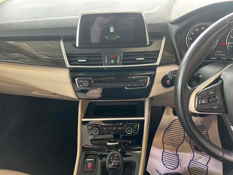 BMW 2 Series Gran Tourer 1.5 218i Luxury MPV 5dr Petrol Manual Euro 6 (s/s) (140 ps) - U10197