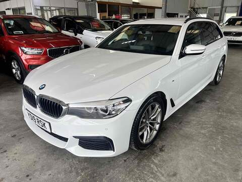 BMW 5 Series 2.0 520d M Sport Touring 5dr Diesel Auto Euro 6 (s/s) (190 ps) - U10230