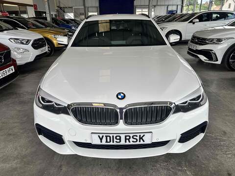 BMW 5 Series 2.0 520d M Sport Touring 5dr Diesel Auto Euro 6 (s/s) (190 ps) - U10230