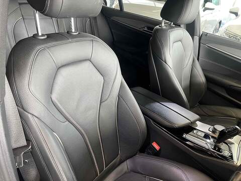 BMW 5 Series 2.0 520d M Sport Touring 5dr Diesel Auto Euro 6 (s/s) (190 ps) - U10230