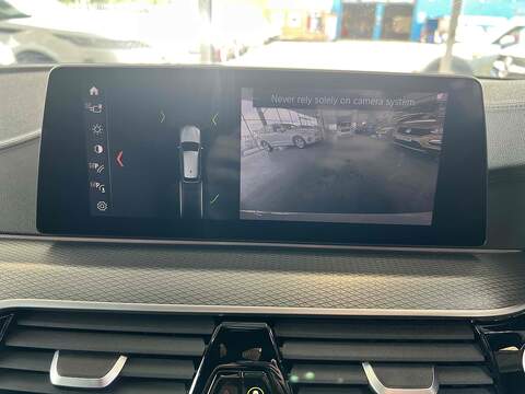 BMW 5 Series 2.0 520d M Sport Touring 5dr Diesel Auto Euro 6 (s/s) (190 ps) - U10230