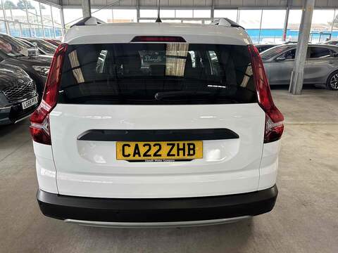 Dacia Jogger 1.0 TCe Essential MPV 5dr Petrol Manual Euro 6 (s/s) (110 ps) - U10264