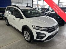 Dacia Jogger TCe Essential - Thumb 0