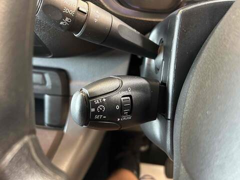 Vauxhall Vivaro 1.5 Turbo D 2900 Dynamic Panel Van 6dr Diesel Manual L2 H1 Euro 6 (s/s) (100 ps) - U10268