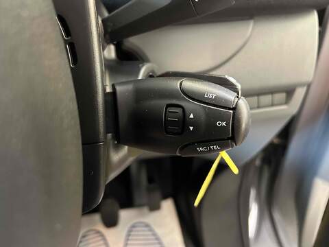 Vauxhall Vivaro 1.5 Turbo D 2900 Dynamic Panel Van 6dr Diesel Manual L2 H1 Euro 6 (s/s) (100 ps) - U10268