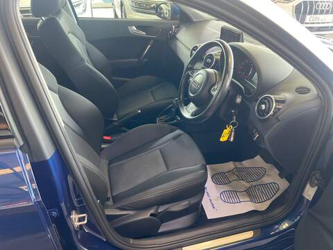 Audi A1 1.4 TFSI Sport Sportback 5dr Petrol S Tronic Euro 6 (s/s) (125 ps) - U10270