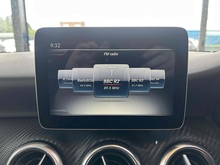 Mercedes-Benz A Class A180d AMG Line - Thumb 12
