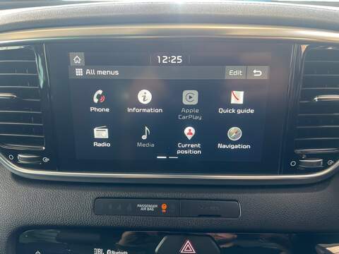 Kia Sportage 1.6 CRDi 4 SUV 5dr Diesel DCT AWD Euro 6 (s/s) (134 bhp) - U10275