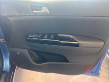 Kia Sportage CRDi 4 - Thumb 23