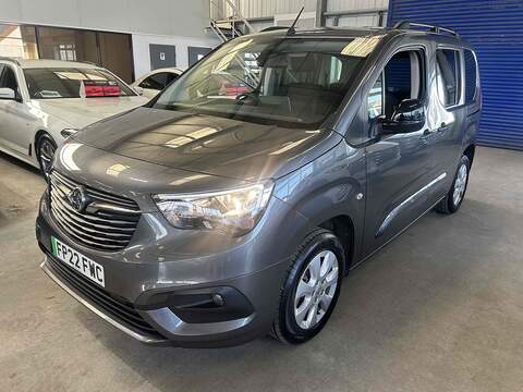 Vauxhall Combo Life Electric 50kWh SE MPV 5dr Electric Auto (5 Seat, 7.4kW Charger) (136 ps) - U10279