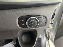 Ford Transit Custom 320 EcoBlue Limited - Thumb 17