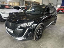 Peugeot E-2008 GT - Thumb 1